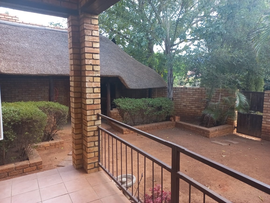3 Bedroom Property for Sale in Safari Gardens North West